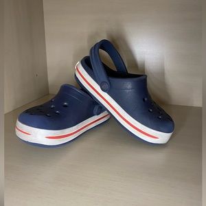 Navy blue size 6 little kids Crocs